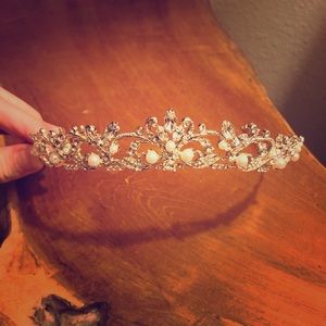 Tiara